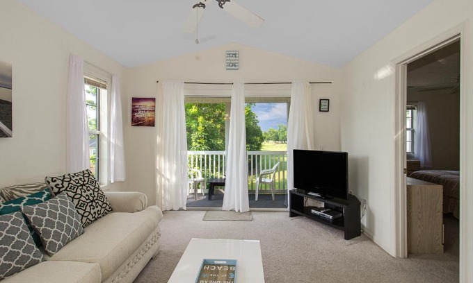 Carolina Forest Apartment | River Oaks Golf and Beach Escape 38G