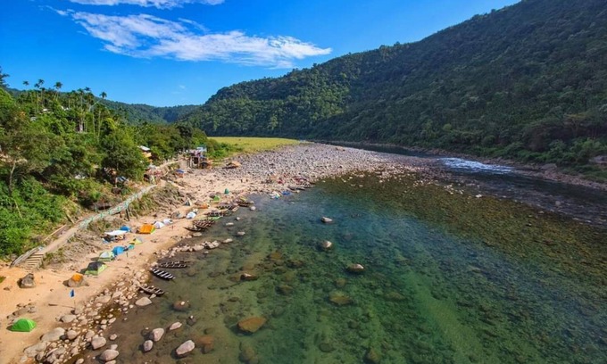 Laitmawsiang RV Rental | River-Paradise Camps