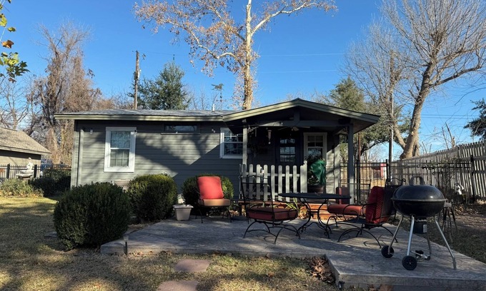 Buchanan Dam House | River Rd: Cozy retreat on Lake LBJ