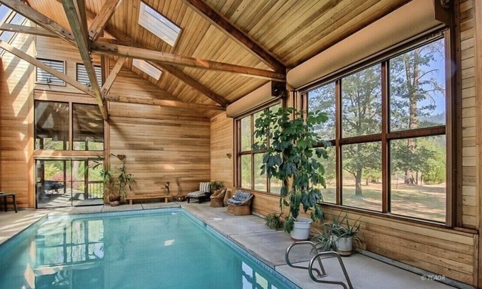 Lewiston House | River Retreat+ Indoor Pool & Hot Tub on 3.5 Acres