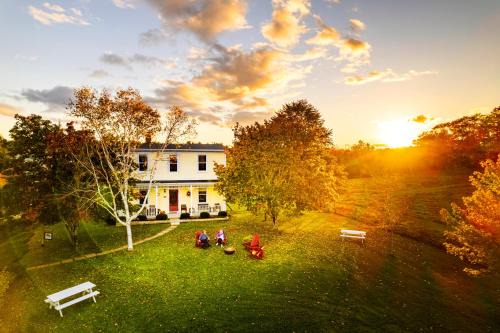 Martins River House | River Ridge Lodge