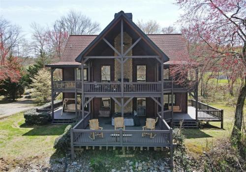 Copperhill House | River Ridge Retreat