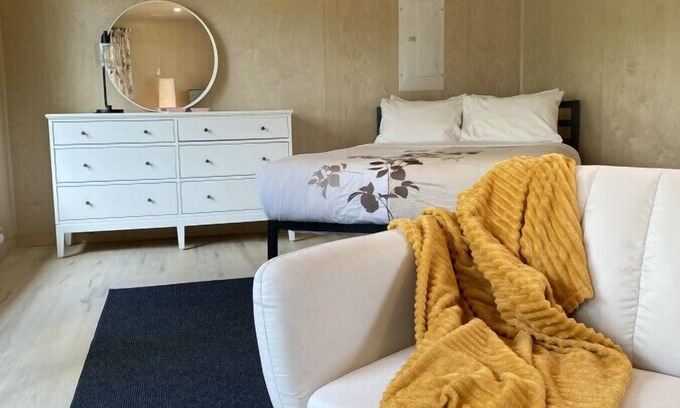 Clearwater Cabin | River's Edge Retreat | Jade Glamping Cabin