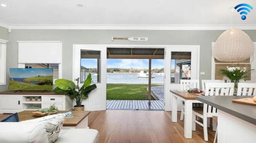 Shoalhaven Heads House | River Shack