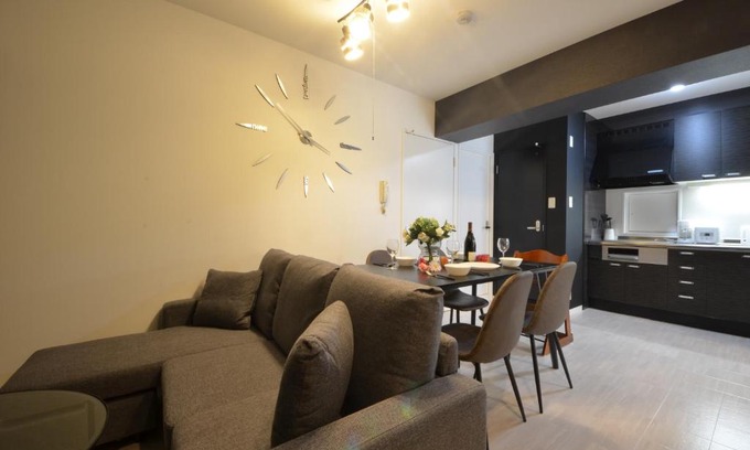Namba Apartment | River Side Namba 200