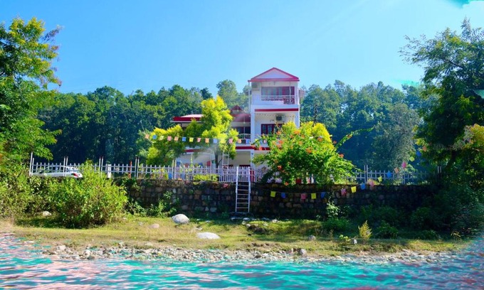 Bullawala Villa | River Stay - Homestay by Wanderlust Rural Tourism