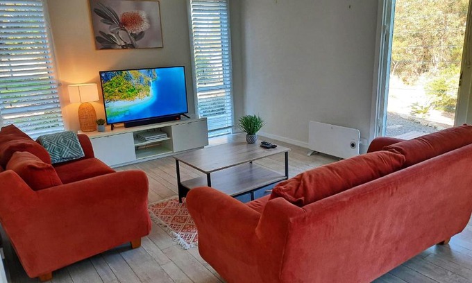 American River Villa | River-Tide Retreat