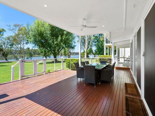 Bundalong House | River Views