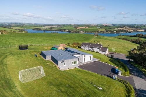 Kinsale Apartment | River views,Kinsale, Hosted by Exquisite holiday homes, Sleeps 26