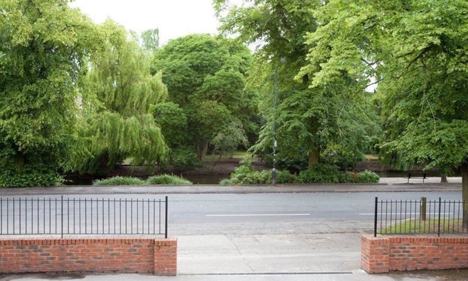 York Apartment | Riverbank View
