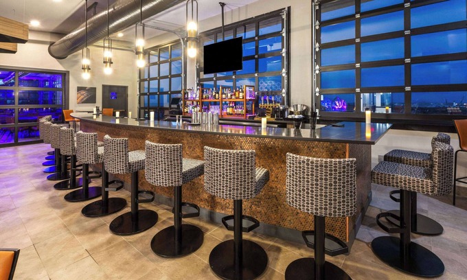 Ashtabula Hotel | Riverbend Hotel and Suites, Trademark Collection by Wyndham