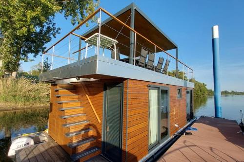 Wiesbaden Boat Rental | Riverboat-Rhein-Main Ferienloft