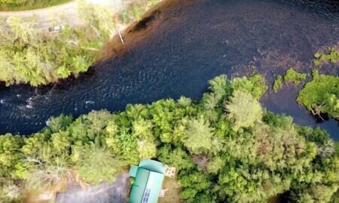 Warrensburg Cabin | Riverfront Cabin near Lake George, Skiing, Gore Mt