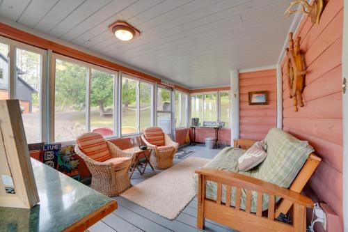 Cheboygan House | Riverfront Cheboygan Cabin with Kayaks and Dock!