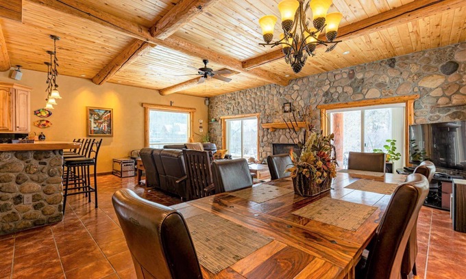 San Juan River Village Cabin | Riverfront | Close to Skiing, New Hot Tub!