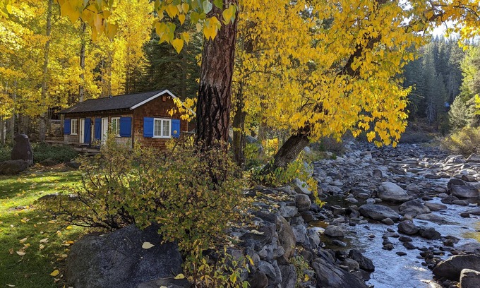 Olympic Valley Cottage | Riverfront Cottage 5 Minutes from Palisades Tahoe 10 minutes to Lake Tahoe