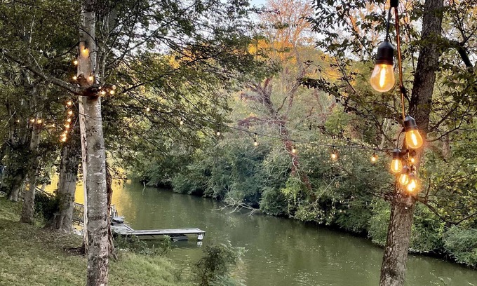 Ashland City Cottage | Riverfront Cottage 25 Minutes To Downtown!