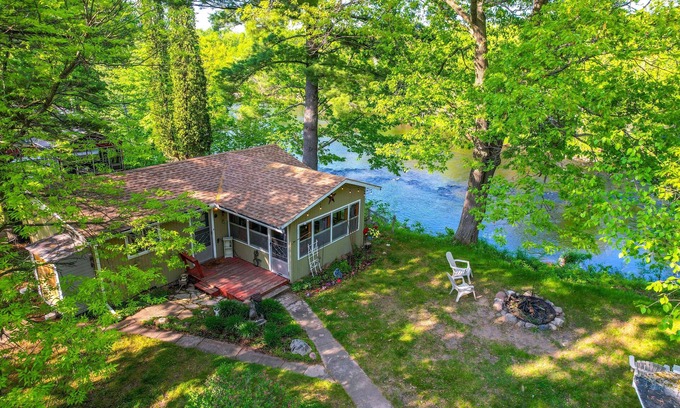 Pine City Cabin | Riverfront Nature Getaway Near Downtown Pine City!