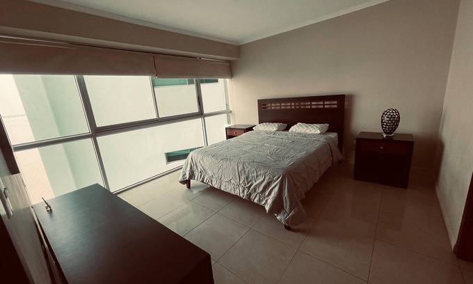 Guayaquil Apartment | Riverfront Suite in Puerto Santa Ana