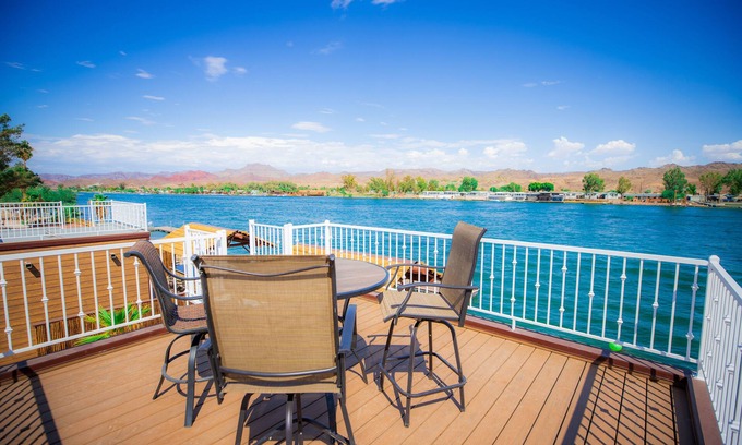 Parker Dam Villa | Riverfront Villa 15 Colorado River