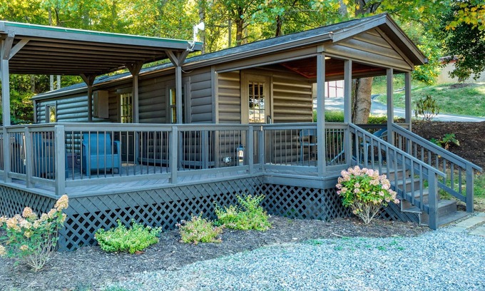 Arden Ski Chalet | Riverfront Vintage Cabin w/ Hot Tub, Kitchenette