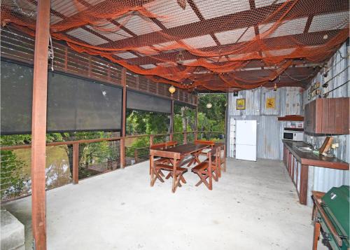 Pacific Haven House | Rivershack - Riverfront - Fisherman's Delight - 5BR