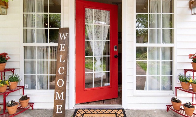 Inglewood Apartment | Riverside Garden Cottage