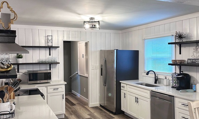 Grafton House | Riverside Home - Modern meets comfort