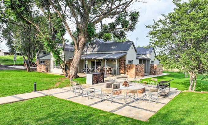 Kgetlengrivier House | Riverside Lodge
