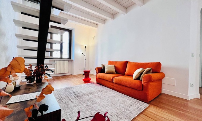 Foppette Apartment | Riverside Loft Navigli - spacious two-bedroom apartment