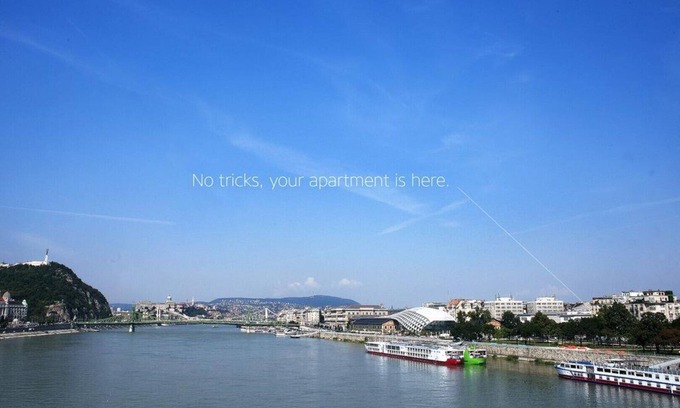 Belso-Ferencvaros Apartment | Riverside Panorama Apartment