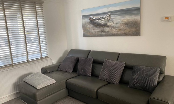 St Neots Apartment | Riverside Park Ground Floor Apartment - St Neots