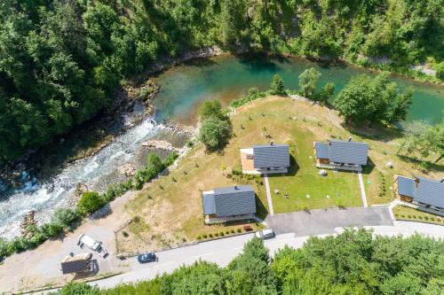Hrib pri Hinjah Ski Chalet | Riverside Resort Stari Malni Kolpa