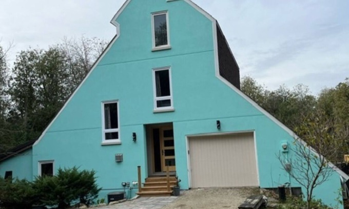 Elora House | Riverside Retreat/w Sauna & Hot Tub in Elora