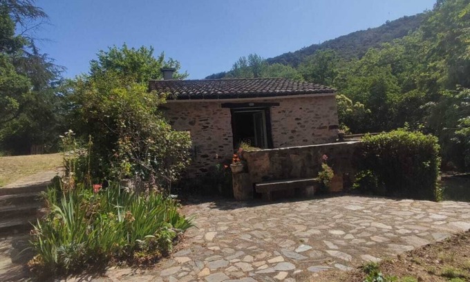 Prunet-et-Belpuig Apartment | Riverside vacation rentals (66)