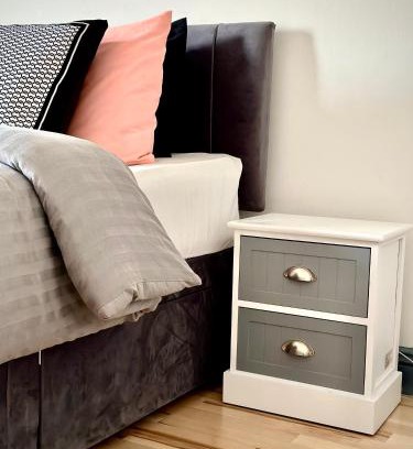 The Liberties Apartment | Riverview Apartment