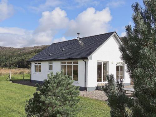 Acharacle House | Riverview Cottage