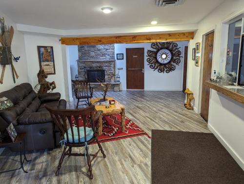 Delta Hotel | Riverwood Resort on the Gunnison