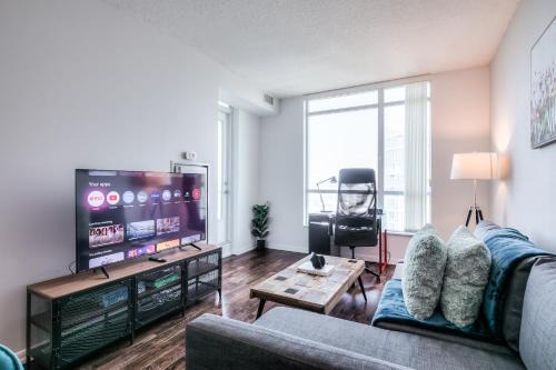 Fort York Apartment | Rivetstays- The Neptune I