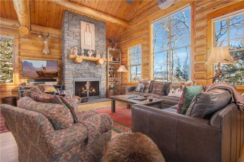 Granite Ridge Villa | RMR: Granite Ridge Cabin 7608 in Teton Village