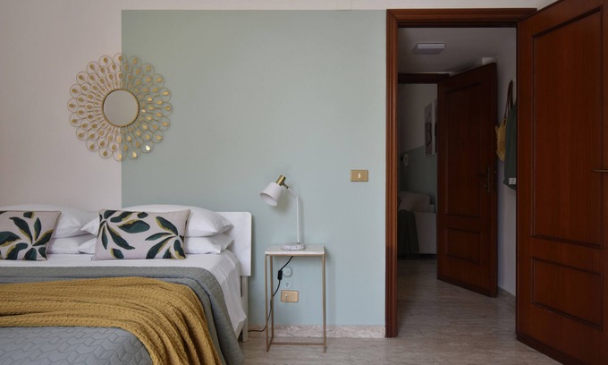 Vasto Apartment | Ro's Little House