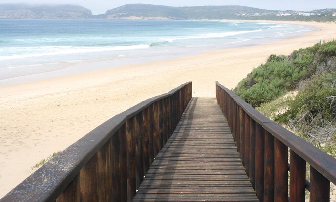 Robberg Beach House | Robberg Beach Lodge - Lion Roars Hotels & Lodges