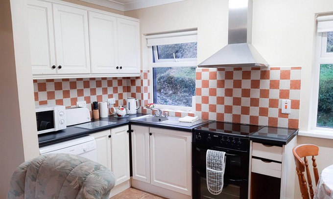 Cornamona House | Robins Roost Cornamona