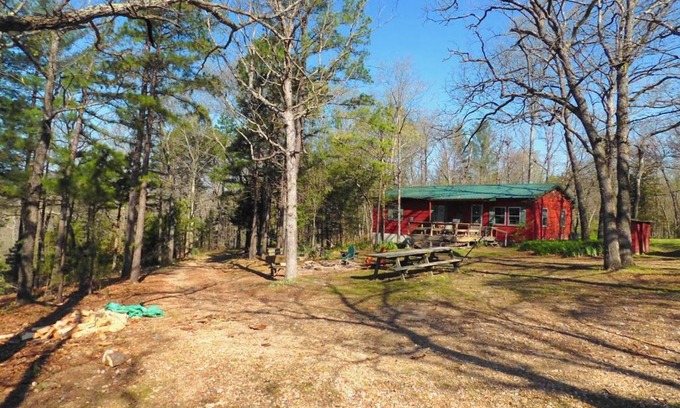 Dixon House | Rock Eddy Bluff Farm Cabins