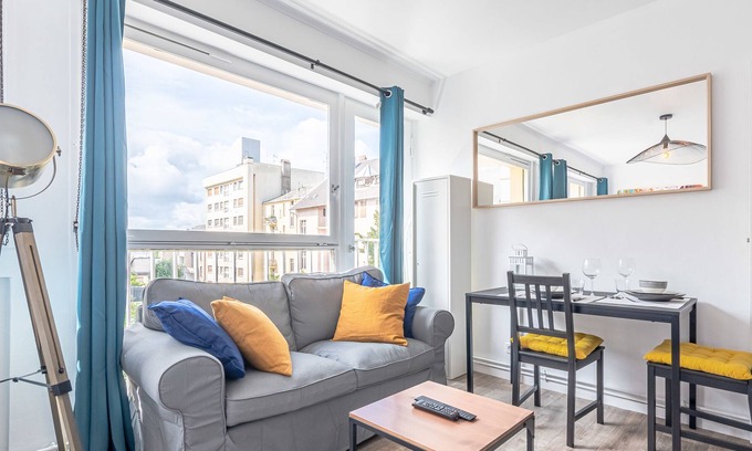 Nouvelle Ville Apartment | Rock in Share - L'Avenue 23