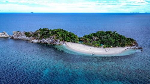 Coron Resort | Rock Island Eres Bella