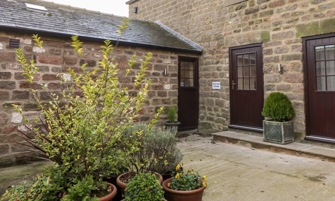 Spofforth Cottage | ROCK VIEW COTTAGE, family friendly, with a garden in Spofforth