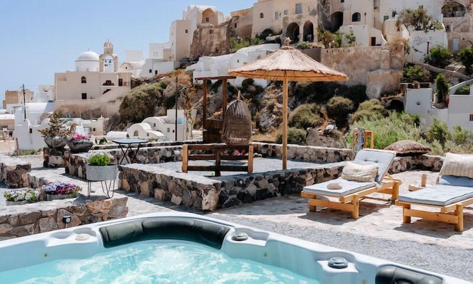 Emporio Villa | Rock Villa Myth: Stunning Sea and Castle Views/Historic Charm Await