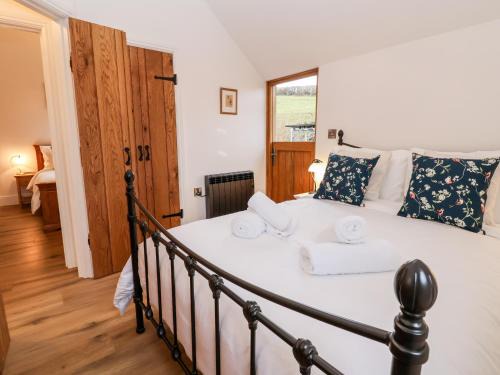 Newcastle-on-Clun House | Rockhill Farm Hay Barn