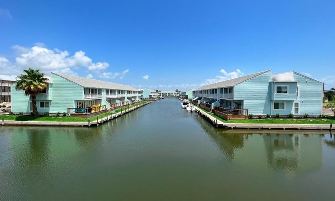 Key Allegro House | Rockport Waterfront Condo with a View